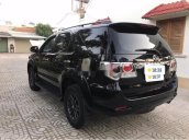 Cần bán Toyota Fortuner G năm sản xuất 2015, màu đen xe gia đình