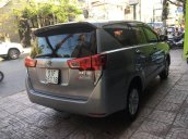 Cần bán xe Toyota Innova E sản xuất năm 2017