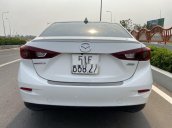 Cần bán Mazda 3 đời 2016, màu trắng