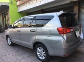 Cần bán xe Toyota Innova E sản xuất năm 2017