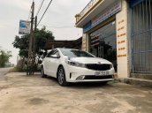 Bán Kia Cerato đời 2017, màu trắng, giá 595tr