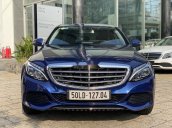 Bán ô tô Mercedes C250 đời 2017, màu xanh lam như mới