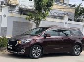 Bán xe Kia Sedona đời 2016, màu đỏ xe gia đình giá cạnh tranh