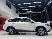 Xe Outlander SE 2.4 limeted CVT 2019, giảm ngay 100 triệu, gọi ngay để được khuyến mãi tháng 3, hỗ trợ ngân hàng 80%