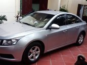 Chính chủ bán gấp Chevrolet Cruze LS năm sản xuất 2011, màu bạc 