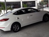 Bán Hyundai Elantra sản xuất 2018, giá tốt