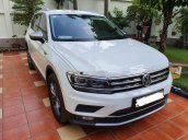 Bán Volkswagen Tiguan sản xuất năm 2019, màu trắng, nhập khẩu nguyên chiếc như mới