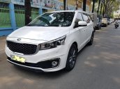 Cần bán lại xe Kia Sedona đời 2016, màu trắng chính chủ