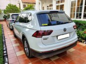 Bán Volkswagen Tiguan sản xuất năm 2019, màu trắng, nhập khẩu nguyên chiếc như mới