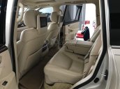 Bán nhanh Lexus LX570 Mỹ màu vàng cát, sản xuất 2014, đăng ký 2016, xe đẹp không lỗi