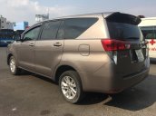 Bán xe Innova E 2017 số sàn 8 chỗ ngồi