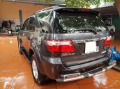 Bán ô tô Toyota Fortuner sản xuất 2009, màu xám