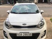 Cần bán xe Kia Rio sản xuất năm 2016, màu trắng