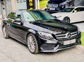 Mercedes C300 đen nội thất đỏ xe lướt