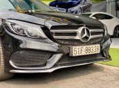 Mercedes C300 đen nội thất đỏ xe lướt