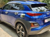 Chính chủ cần bán chiếc Hyundai Kona 1.6T AT, đời 2018, màu xanh lam, giao xe nhanh