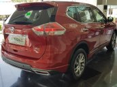 Bán ô tô Nissan X trail năm 2019, màu đỏ, giá 811tr