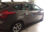 Cần bán lại xe Ford Focus đời 2016, màu xám xe gia đình