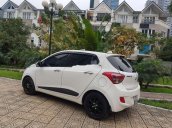 Bán xe Hyundai Grand i10 đời 2016, màu trắng, nhập khẩu