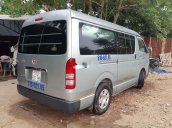 Bán Toyota Hiace sản xuất năm 2005, máy dầu