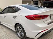 Cần bán gấp Hyundai Elantra 1.6 Turbo Sport sản xuất năm 2018, màu trắng như mới, giá 640tr