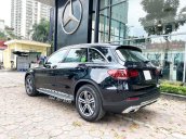 Bán Mercedes GLC200 2020 màu đen, siêu lướt chính chủ biển đẹp, giá cực tốt