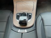 Bán Mercedes E200 xanh cavansite 2019, đi 3900km