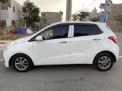 Cần bán lại xe Hyundai Dynasty MT đời 2014, màu trắng, xe nhập số sàn, giá 235tr