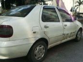 Cần bán gấp Fiat Siena đời 2001, màu trắng giá cạnh tranh