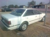 Cần bán lại xe Nissan Bluebird năm sản xuất 1984, màu trắng, xe nhập