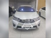 Cần bán Toyota Corolla Altis đời 2014