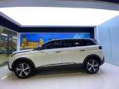 Cần bán gấp Peugeot 5008 màu trắng đời 2020, phiên bản tùy chọn