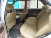 Bán Mazda 6 năm 1988, màu trắng, xe nhập, giá tốt