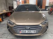 Bán Hyundai Elantra. GLS 2.0 AT năm 2016 xe gia đình, 565tr