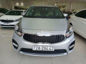 Cần bán Kia Rondo năm 2018