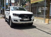 Cần bán xe Ford Ranger XLS MT 4x2 năm 2018, màu trắng, nhập khẩu nguyên chiếc