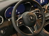 Mercedes-Benz GLC 300 4MATIC, full option - Xe giao ngay - Vay bank 80%