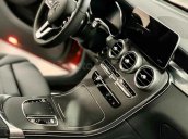 Mercedes-Benz GLC 300 4MATIC, full option - Xe giao ngay - Vay bank 80%