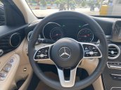 Mercedes C200 2019 - Xe bấm biển nhưng chưa lăn bánh(40 km) - giá cực ưu đãi