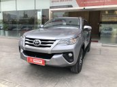 Cần thanh lý Toyota Fortuner 2.4G MT dầu 2017, bạc, đi 97.500km