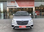 Giá xe Toyota Innova 2.0E MT 2014, bạc, công ty XHĐ đủ, TP. HCM giá rẻ