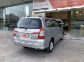 Giá xe Toyota Innova 2.0E MT 2014, bạc, công ty XHĐ đủ, TP. HCM giá rẻ