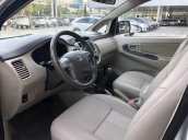 Giá xe Toyota Innova 2.0E MT 2014, bạc, công ty XHĐ đủ, TP. HCM giá rẻ