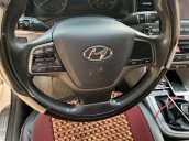 Cần bán Hyundai Elantra 2017, giá chỉ 450 triệu