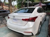 Cần bán Hyundai Accent năm sản xuất 2018, màu trắng, 485tr