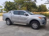 Cần bán xe Mazda BT 50 AT sản xuất 2014, màu bạc, nhập khẩu nguyên chiếc, giá 445tr