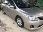 Bán Toyota Corolla Altis MT đời 2011 xe gia đình