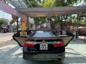 Cần bán xe Toyota Camry 2.0AT 2014 giá tốt