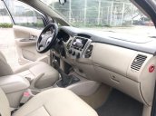 Bán Toyota Innova đời 2015, màu bạc xe gia đình, 480tr