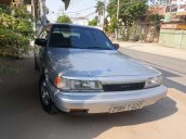 Bán Toyota Camry năm sản xuất 1988, màu bạc, xe nhập